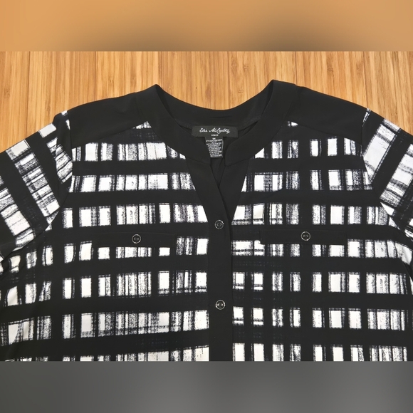 NWOT Elie McCarthy Checkered Button-Up Shirt - Picture 2 of 9